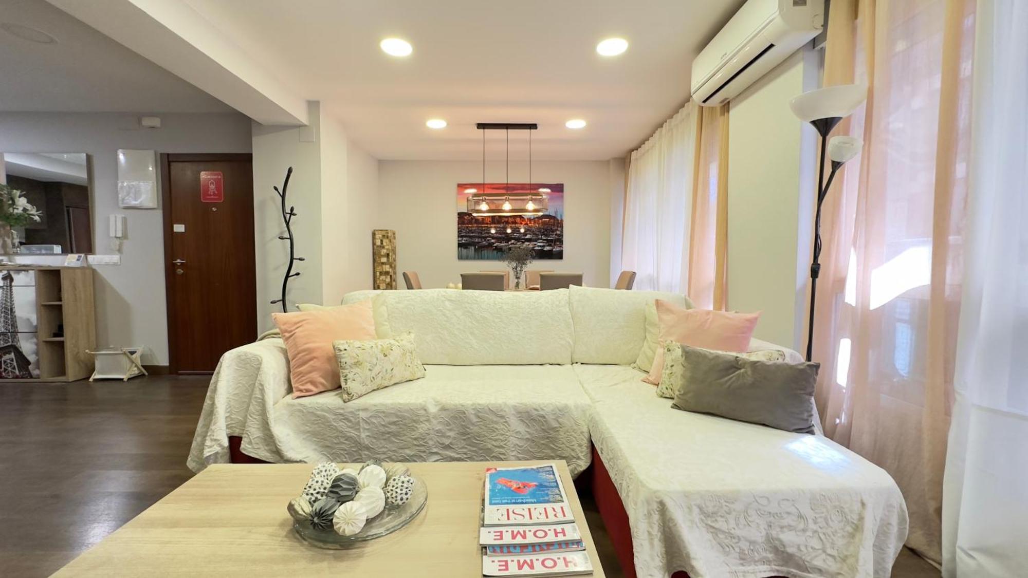 Luxury New Apartment City Centre & Beach, Alicante Luaran gambar